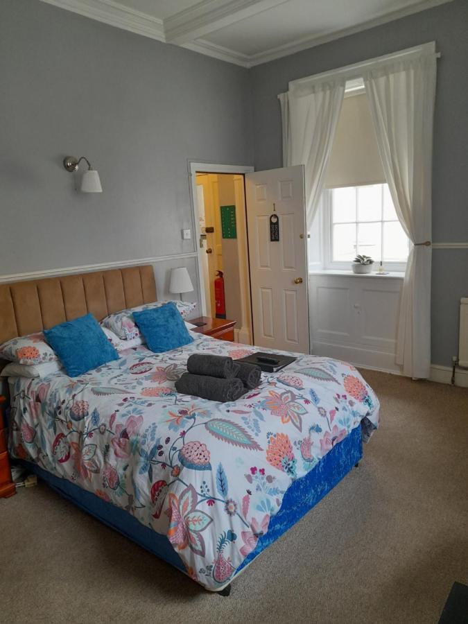 Valentine Guest House Weymouth Exterior photo
